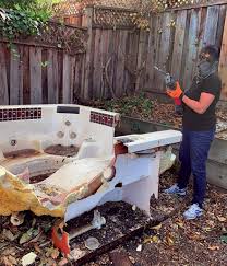Best Hot Tub Removal  in Hodgenville, KY